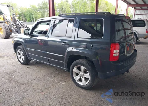 2014 Jeep Patriot Sport z USA, uszkodzony, nr VIN 1C4NJRBBXED693729